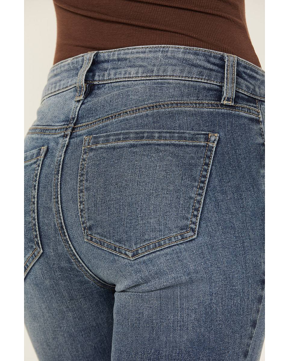 Medium Wash