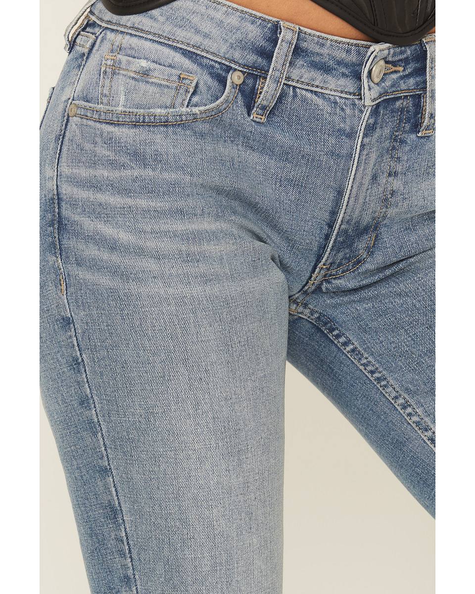Medium Wash