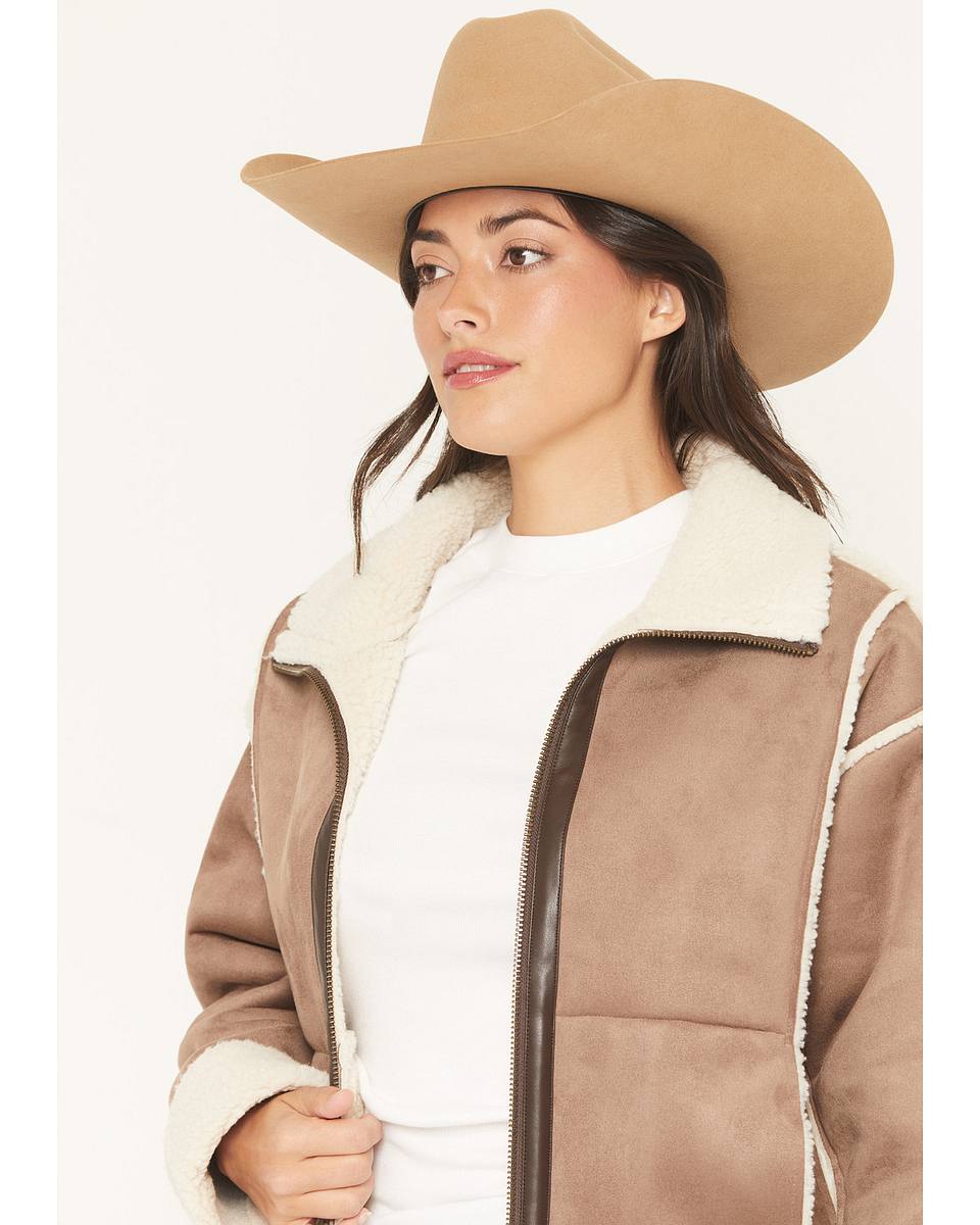 Taupe